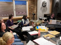 whatsapp image 2023 04 at.34.34