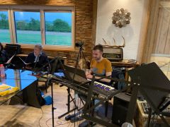 whatsapp image23 05 11 at.36.12